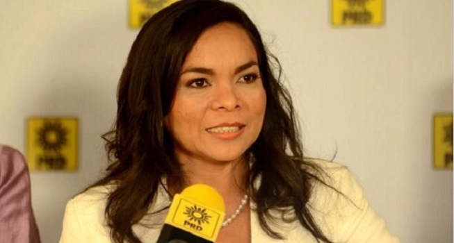Mojica, presidenta interina del PRD; NI no se quedaría con CEN: Quezada