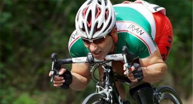 En Paralímpicos, ciclista iraní sufre una caída y muere. Foto: Clarín