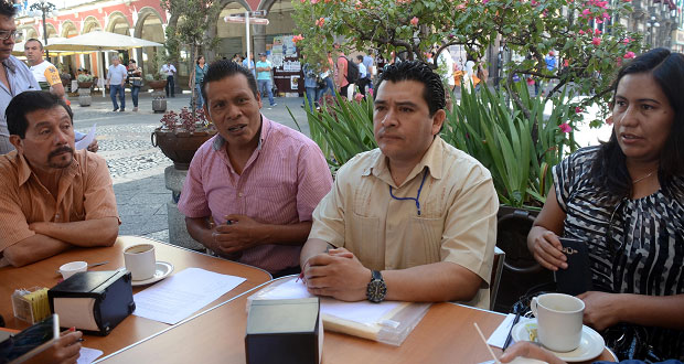 Por tercera vez, trabajadores de Issstep ratifican en asamblea a su líder. Ángel Flores / EsImagen