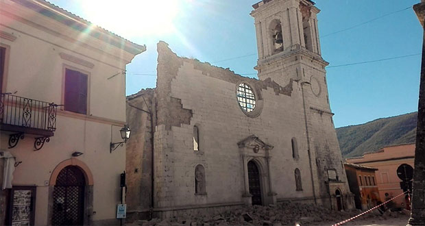 Sismo sacude centro y sur de Italia. Foto: Twitter @RenzoVaccarezza