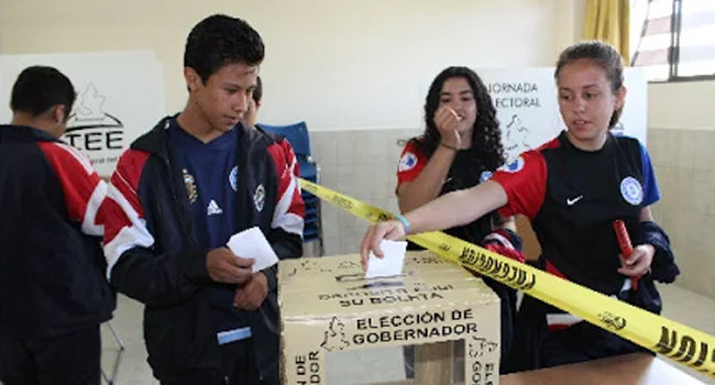  300 escuelas participan en jornadas electorales del IEE y la SEP. Foto: Especial