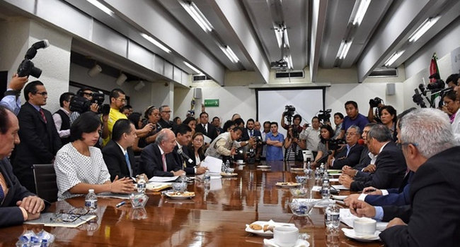 SCJN ordena a gobierno de Veracruz entregar 24 mdp a Xico. Foto: XEU