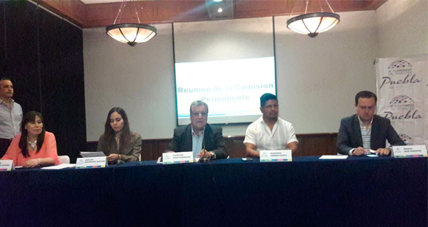 Por convenio, diputados de Puebla sesionaron en Camino Real