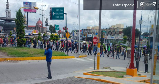 UPVA marcha a 3 meses de homicidio de Meztli, caso sin avances, acusan