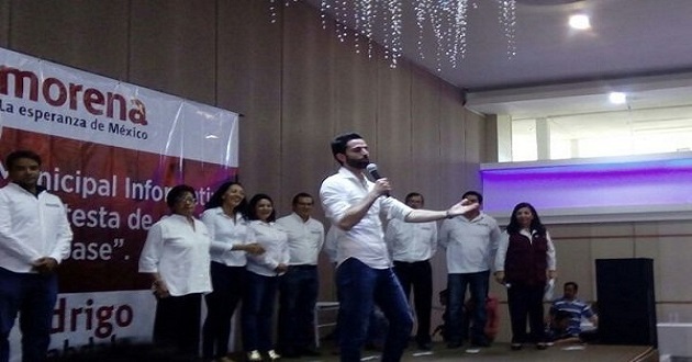 Tras promoverse, Abdala dice que apoyará a quien sea coordinador de Morena
