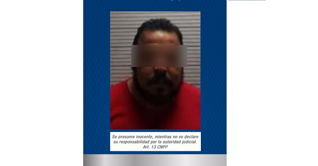 Aseguran 3 cajas secas y 7 autos robados en Puebla; hay un detenido