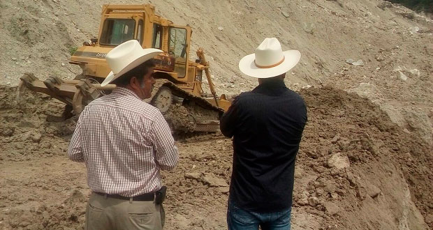 En Coatzingo, 107 casas derrumbadas por sismo