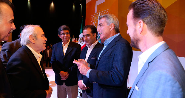 Sindicatos, esenciales en defensa de derechos de trabajadores: Gali
