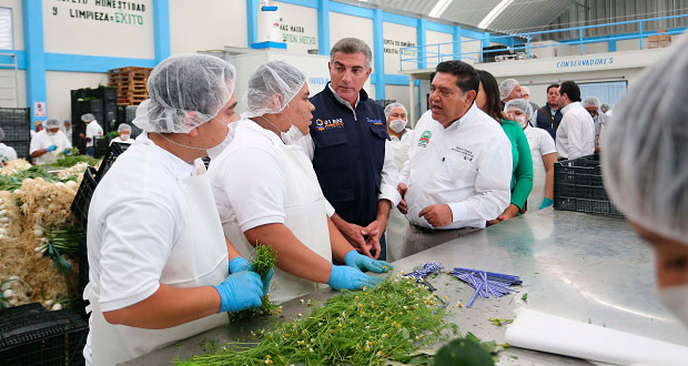 Gali firma convenio por 91.5 mdp con empacadora agrícola