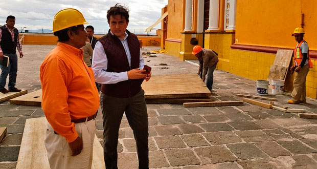 En SPC, edil supervisa obras en zócalo e iglesia de los Remedios