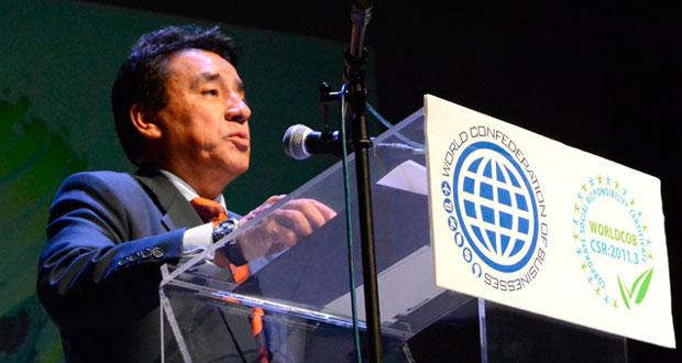 BUAP obtiene certificación de Worldcob en encuentro empresarial