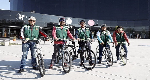 Banck se traslada en bicicleta por el “Día poblano sin coche”