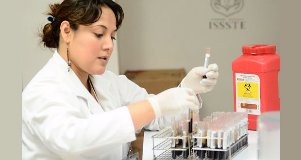 Issste garantiza abasto de 95% en tratamiento para VIH/SIDA