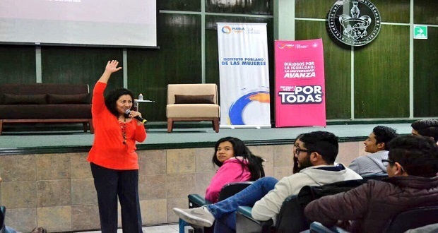 El IPM realizó pláticas con estudiantes de la BUAP sobre violencia de género