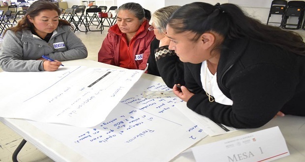 Sedesol da taller del Programa Seguro de Vida para Jefas de Familia