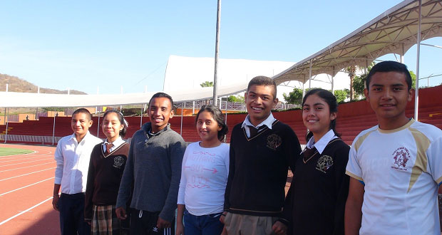 Secundaria de Tecomatlán representará a Puebla en Espartaqueada