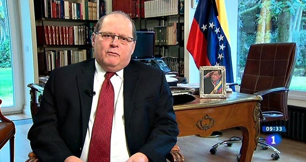 España declara "persona non grata" a embajador venezolano en Madrid