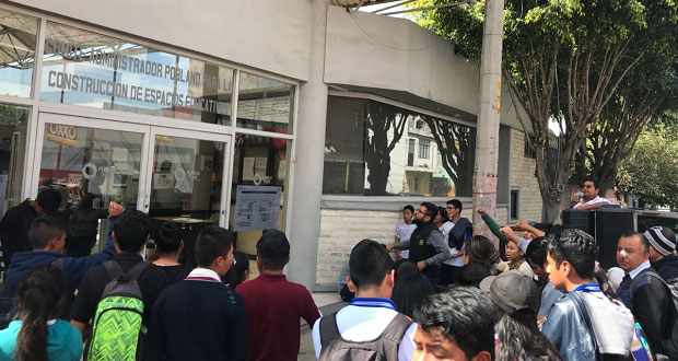 Estudiantes de Fnerrr exigen solución a demandas de infraestructura