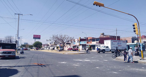 Abren avenida Las Torres y liberan a colono tras 6 horas de protesta