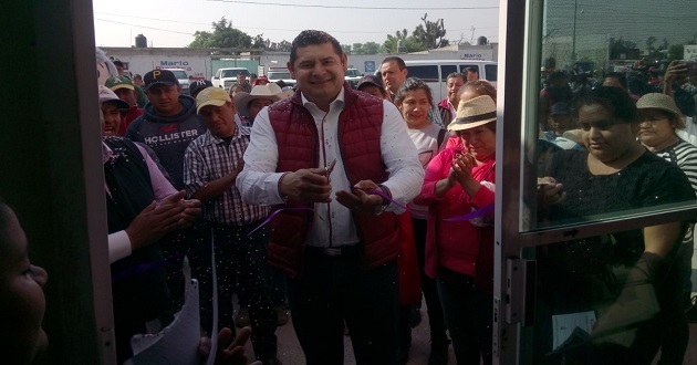 Armenta exige en San José Chiapa no excluir mano de obra local