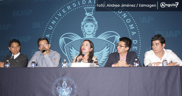 Candidatos se enfocan en campañas de antaño y sin propuestas: universitarios