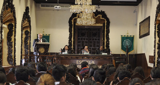 Acceso a información y transparencia, esenciales para democracias