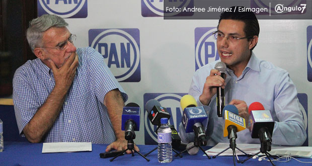 Giles llama a Barbosa “candidato de la opacidad” por no presentar “3 de 3”
