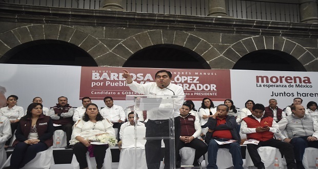Barbosa pide a rivales pacto de civilidad para frenar “guerra sucia”