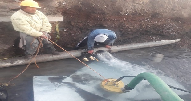 Empresa Pinfra daña tubería y deja sin agua a 26 colonias del sur de Puebla