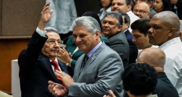 Miguel Díaz-Canel, elegido presidente de Cuba; sustituye a Castro