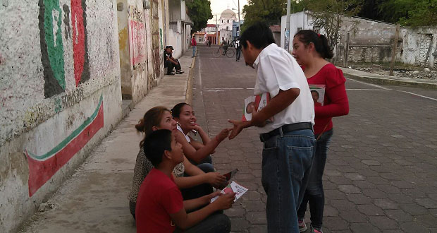 Juan Luna promete a habitantes creación de empleos en Atexcal