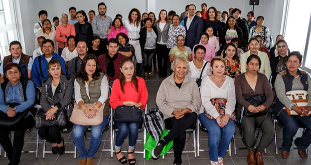 Ofrecen jornada de salud por Día de las Madres