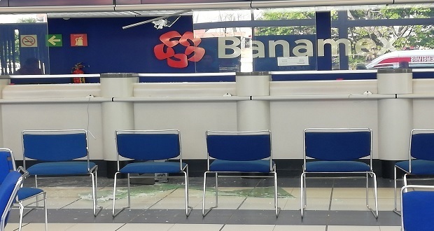 Roban más de 1.5 mdp de bóveda en Banamex del boulevard 5 de Mayo