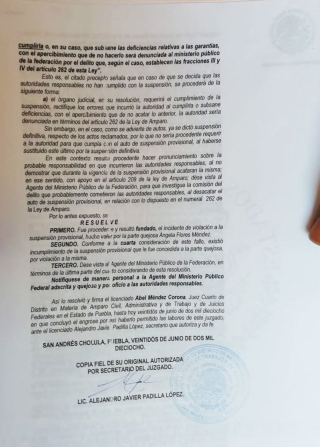 http://www.angulo7.com.mx/2018/06/19/familias-de-atencingo-denuncian-desalojo-arbitrario-a-pesar-de-tener-amparo/