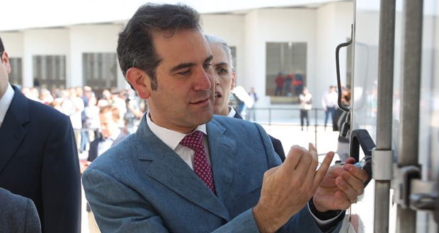 Lorenzo Córdova pide a empresarios no coaccionar el voto