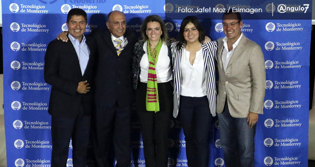 Conversatorio de candidatos por alcaldía, con indirectas a Eduardo Rivera