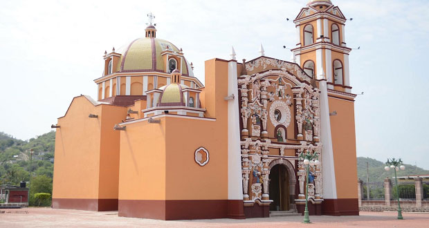 Reabren iglesia en Tecomatlán afectada por sismo de 19-S de 2017