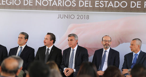 Colegio de Notarios atenderá gratis solicitudes por elecciones: Gali