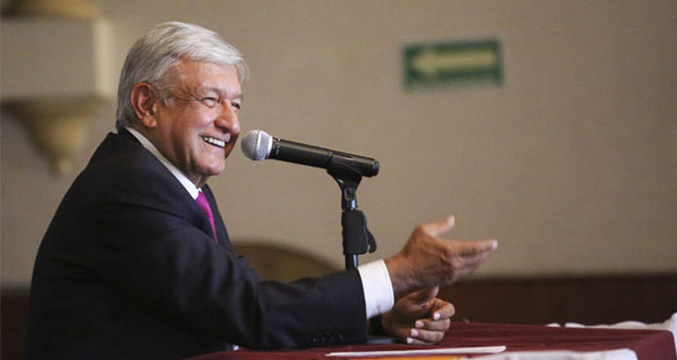 AMLO vota en Coyoacán por activista Rosario Ibarra para presidenta