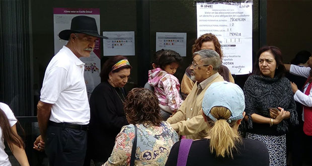 En Michoacán, purépechas rechazan comicios y Mireles caza “mapaches”