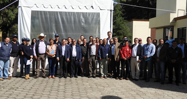 Empresa alemana capacita operadores de Ceaspue para buen uso de agua