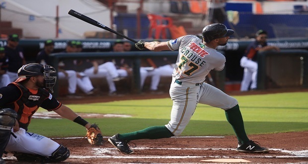 Pericos de Puebla mete presión a los líderes tras vencer a Tigres