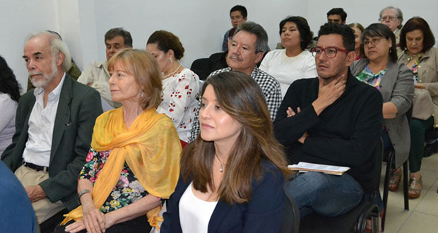 Fundadores de programa de semiótica de BUAP comparten experiencias