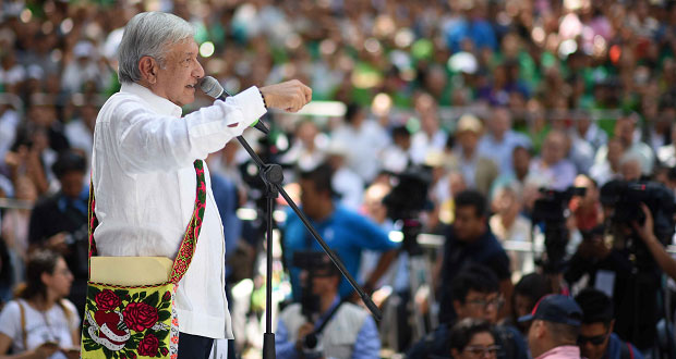 AMLO advierte que no cumpliría demandas por bancarrota del país
