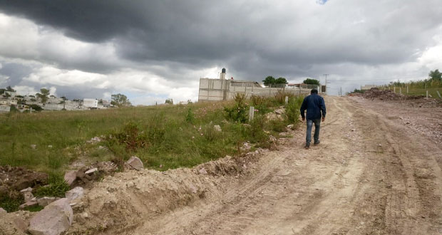 Vecinos de colonia Lomas de Coatepec gestionarán electrificación