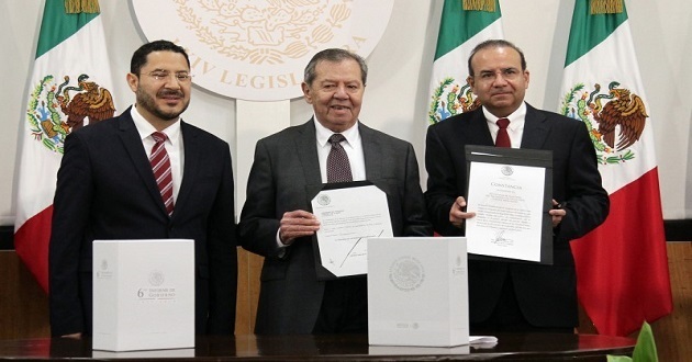 Recibe nueva legislatura último informe de gobierno de Peña Nieto