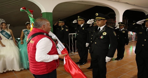 Debemos volver a despertar a México: edil de Ocoyucan