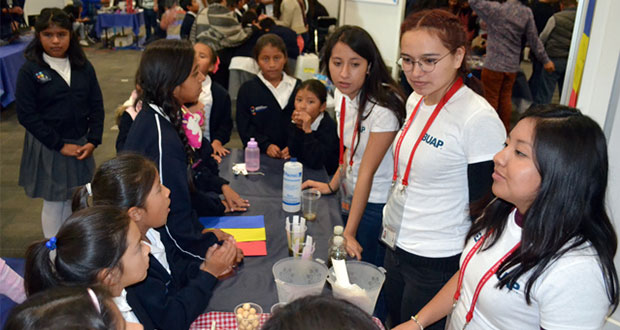 Con talleres, BUAP participa en encuentro de divulgación científica