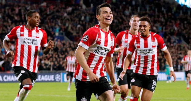“Chucky” Lozano hace su primer gol Champions League