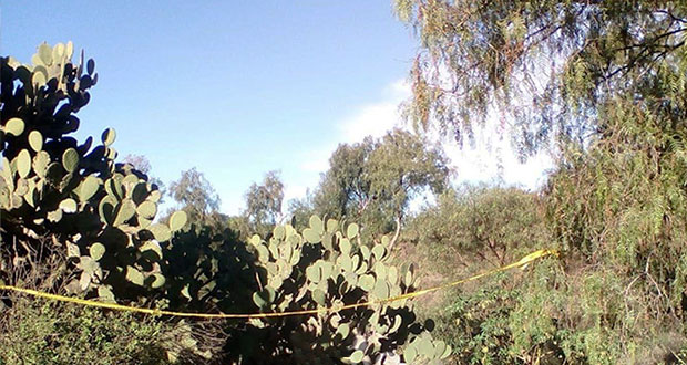 Encuentran cadáver calcinado en terreno de Tecamachalco